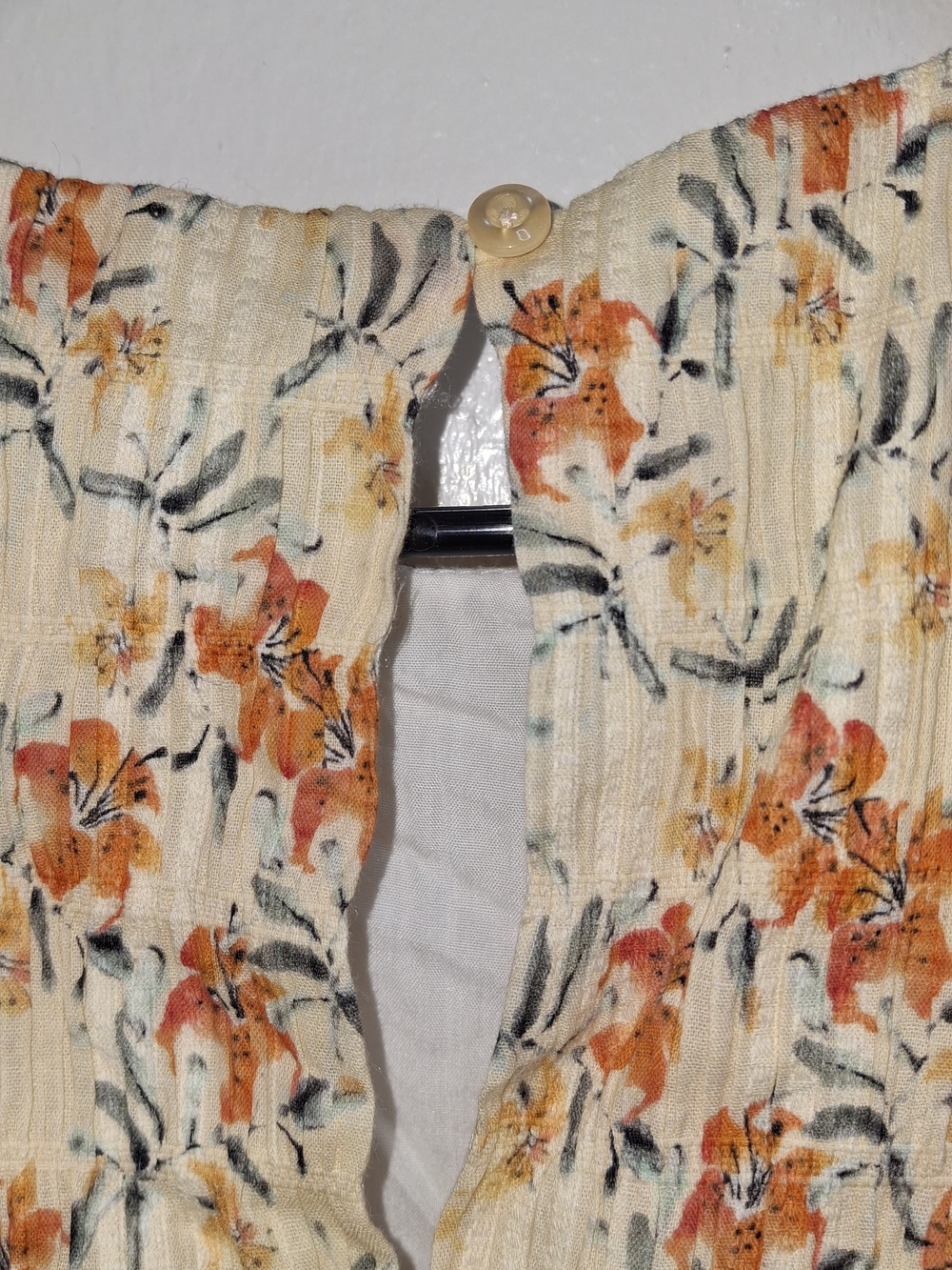 MINKPINK Floral Ruffle Mini Dress Side Cutout Cream Orange Size S NWT - Picture 8 of 17